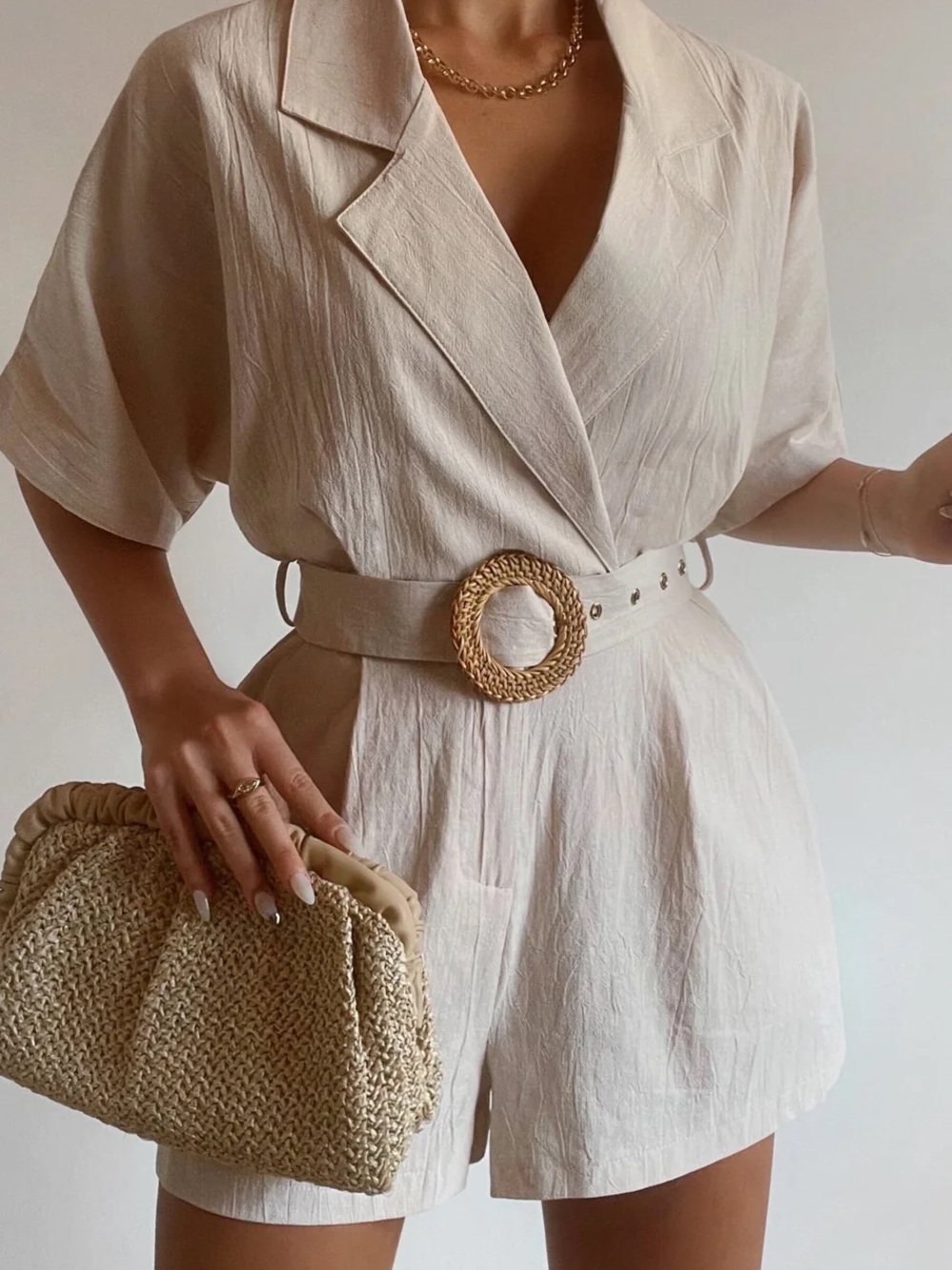 Showpo Cream V-Neck Short Sleeve Romper - Picture 4 of 5